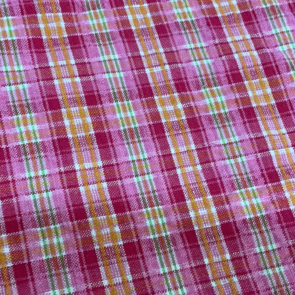 Pink checked fabric - Picture 3 of 3